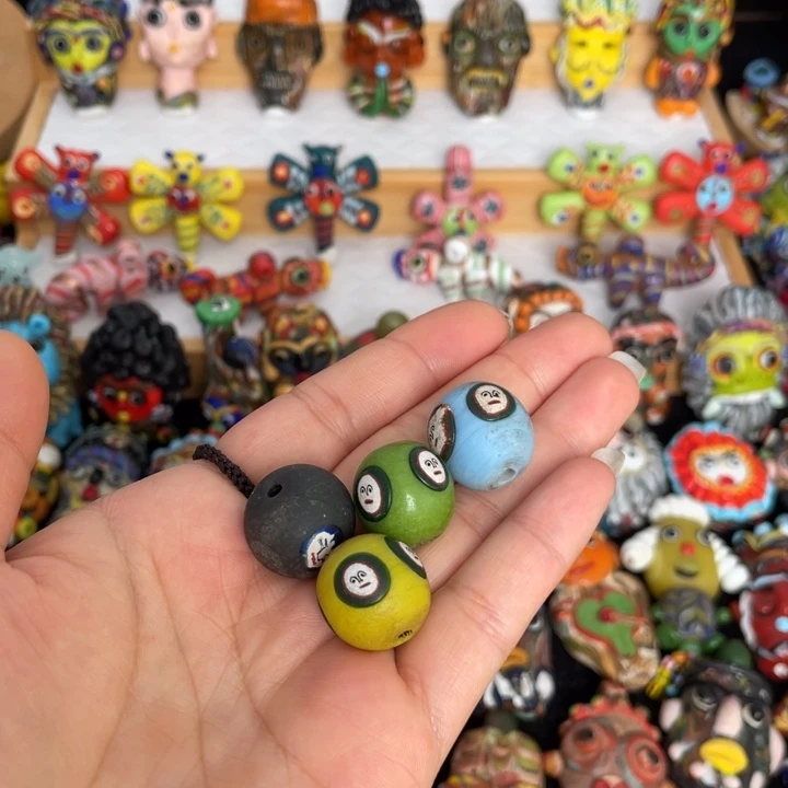 琉璃饰品纯色脸珠1颗