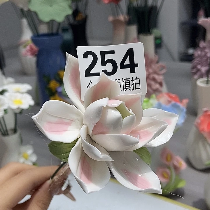 陶瓷纯手工捏花设计