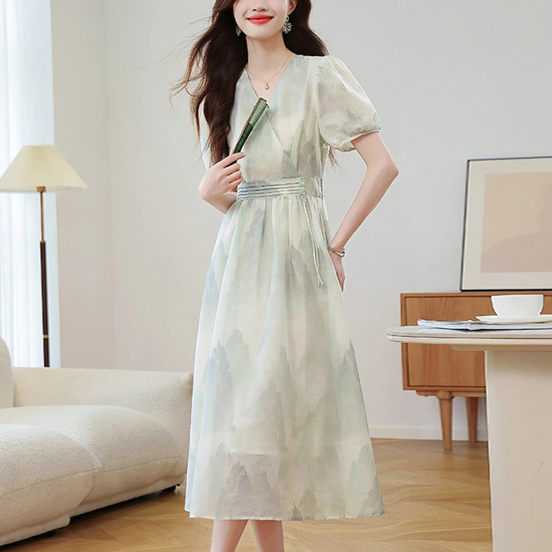 见青山碎花连衣裙2025夏季新款新中式国风中长款短袖裙子