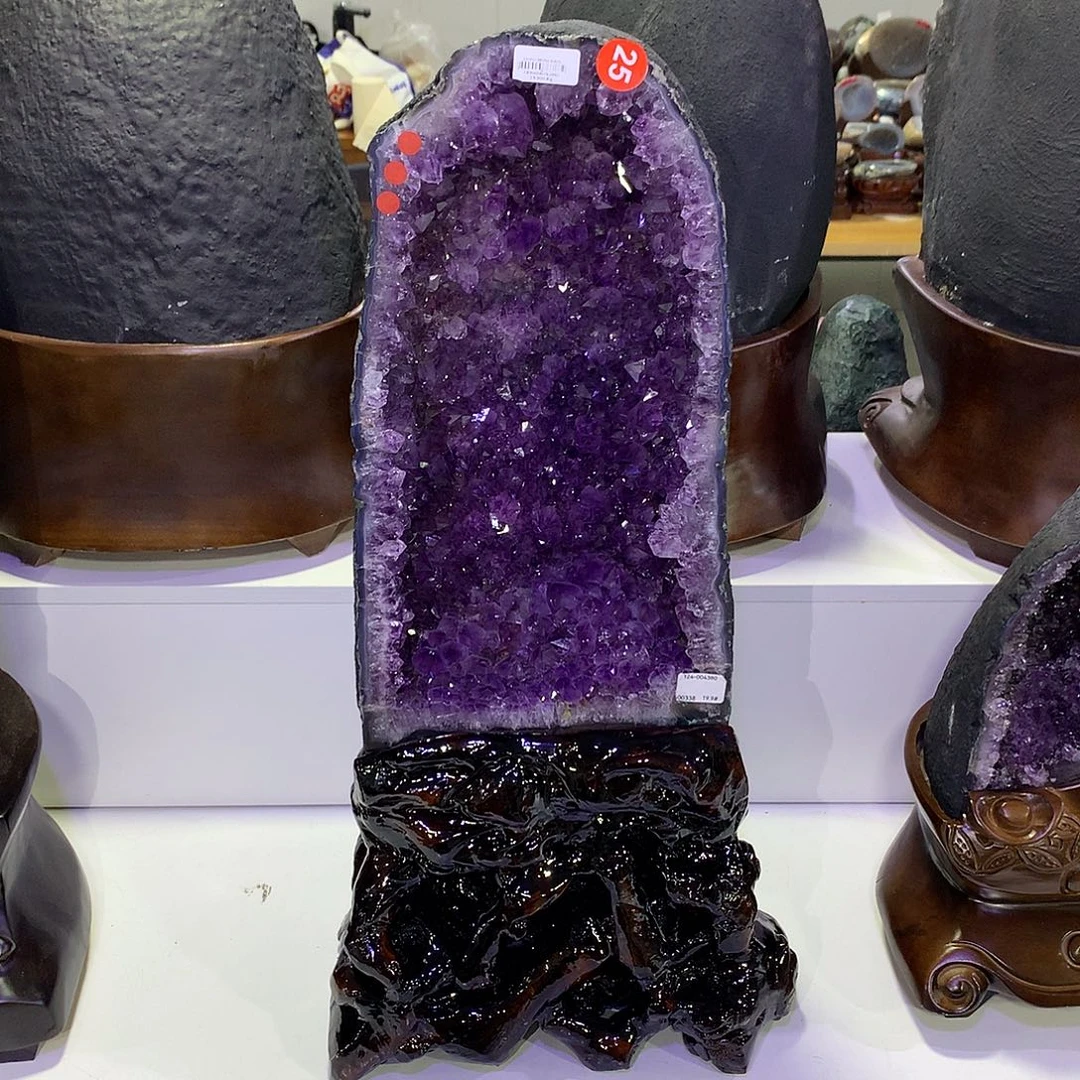 紫晶未镶嵌大型摆件（非配饰）