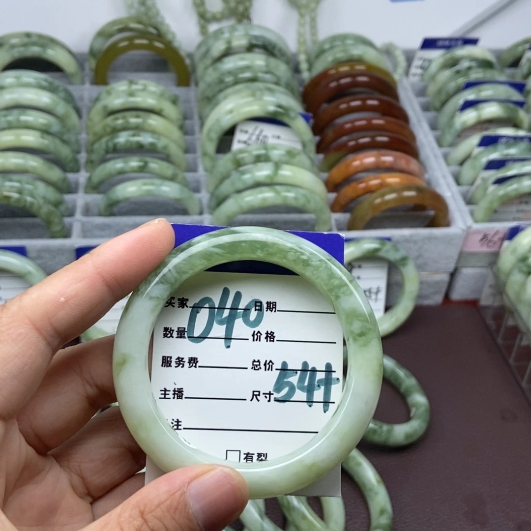 未镶嵌蛇纹石玉手链