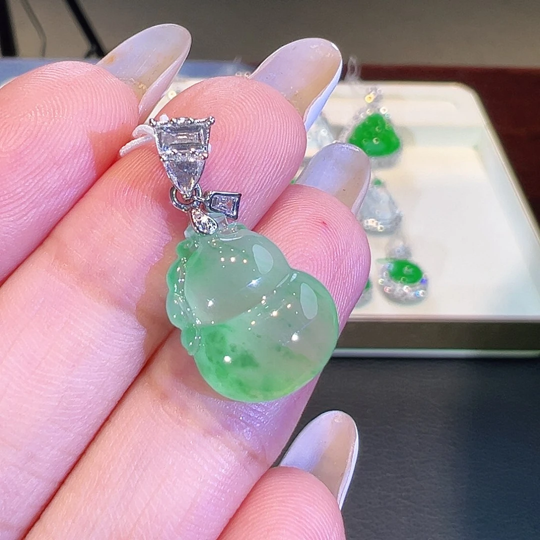 翡翠18K金镶嵌吊坠(不含链)翡翠