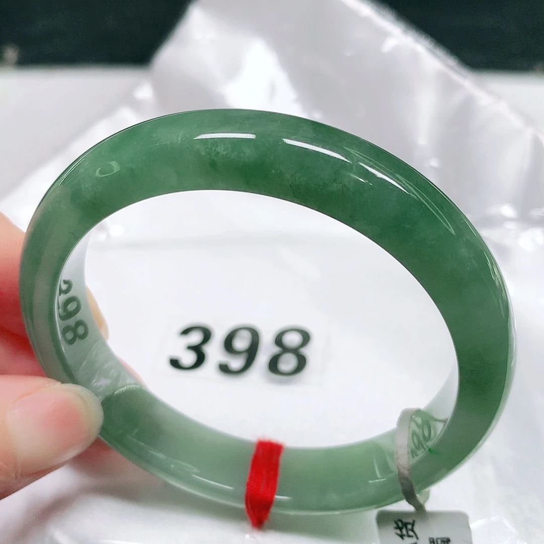 翡翠未镶嵌手镯76 号翡翠手镯