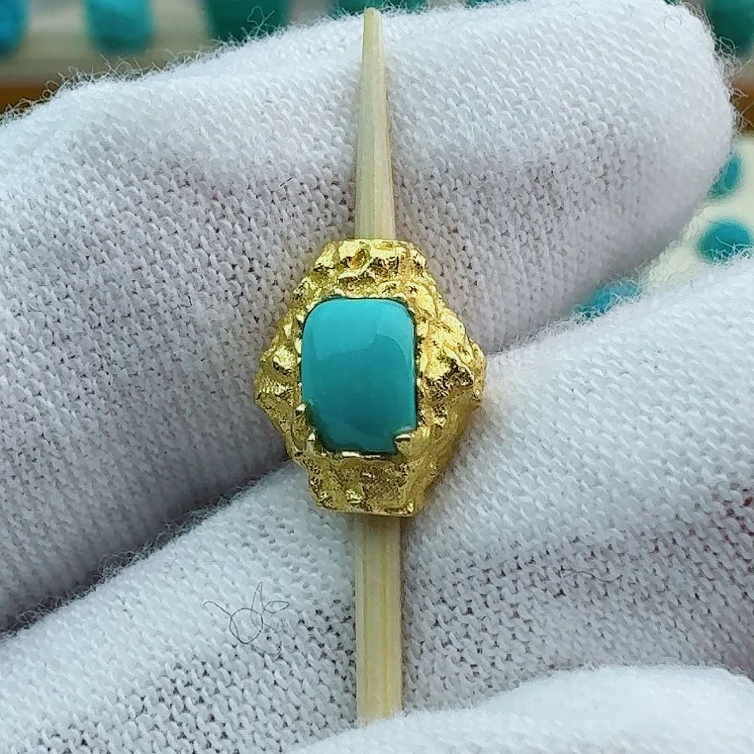 绿松石背云未镶嵌