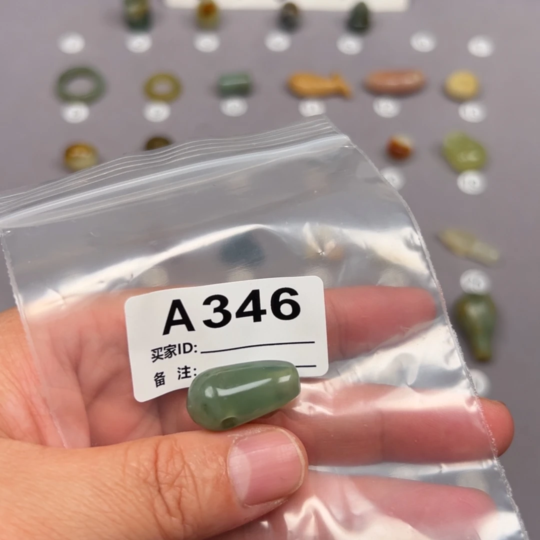 未镶嵌蛇纹石玉颈饰莫*求微瑕不退不换