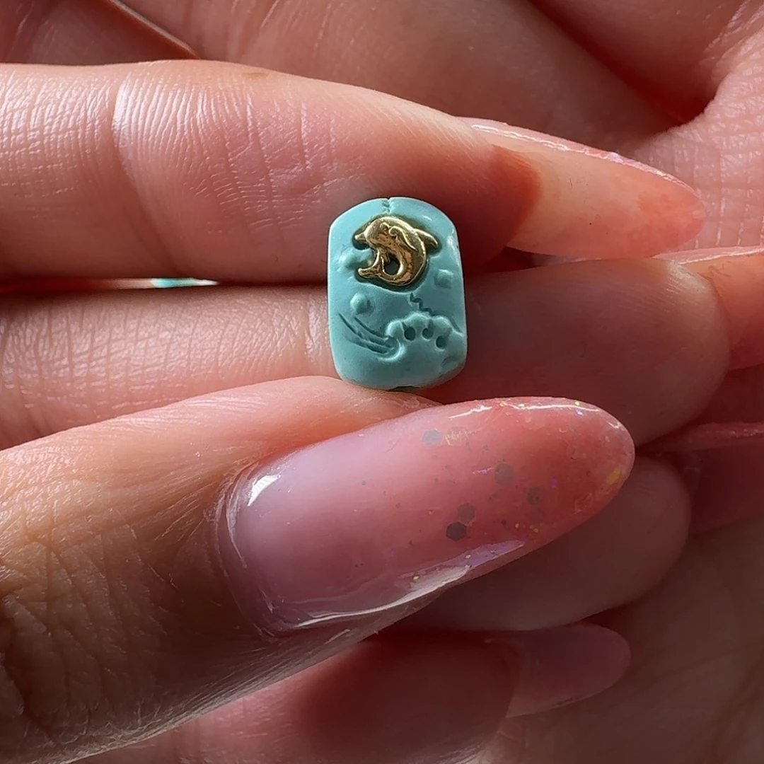 绿松石未镶嵌吊坠(不含链)金海豚