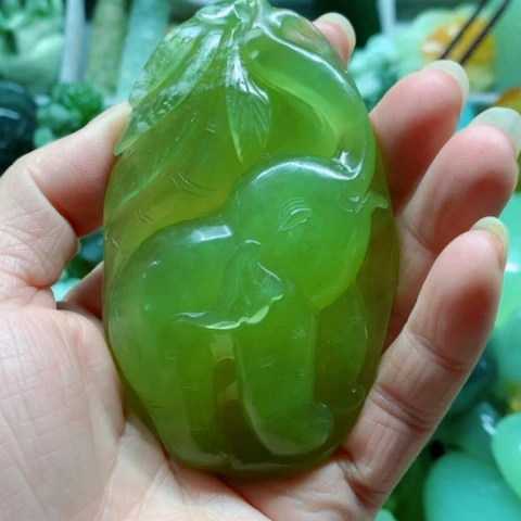 蛇纹石玉未镶嵌手把件