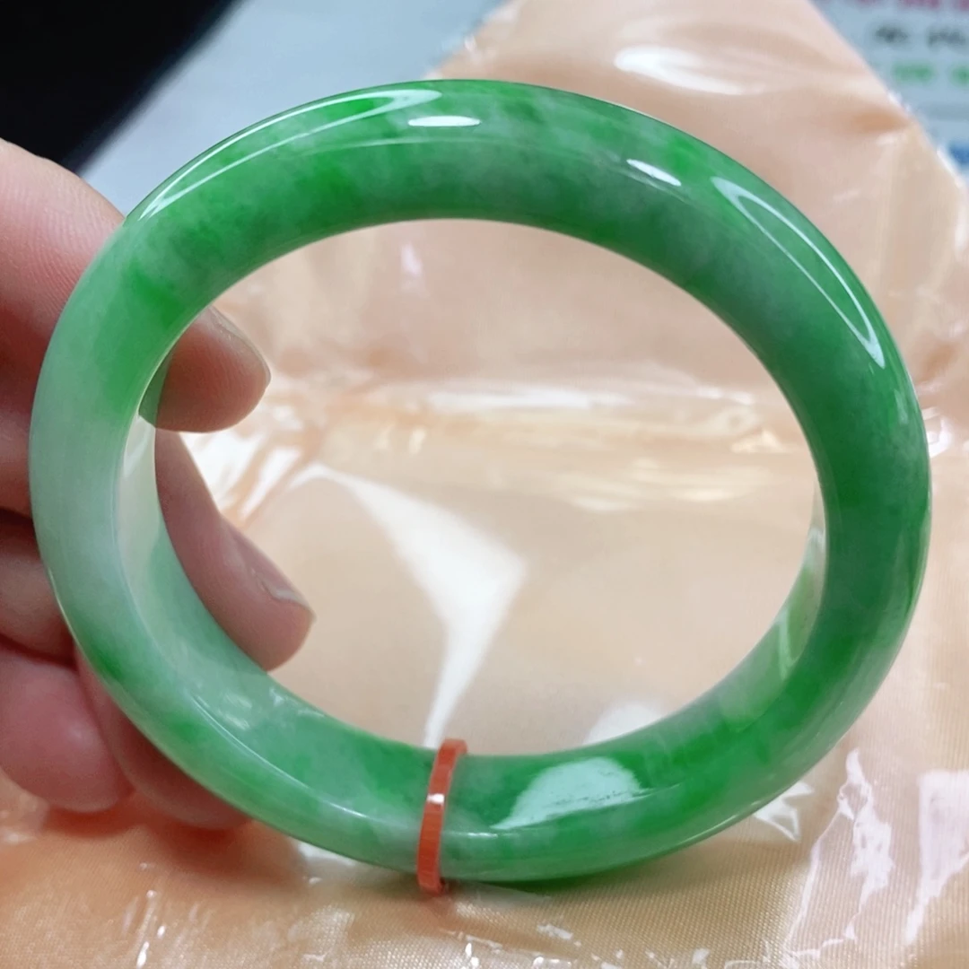 翡翠手镯未镶嵌54.2圈口