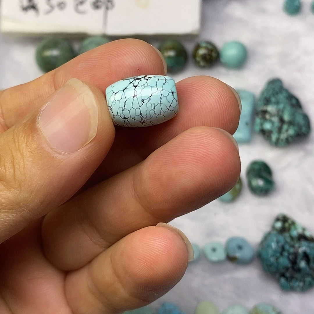 李***荔未镶嵌高瓷细网花桶珠