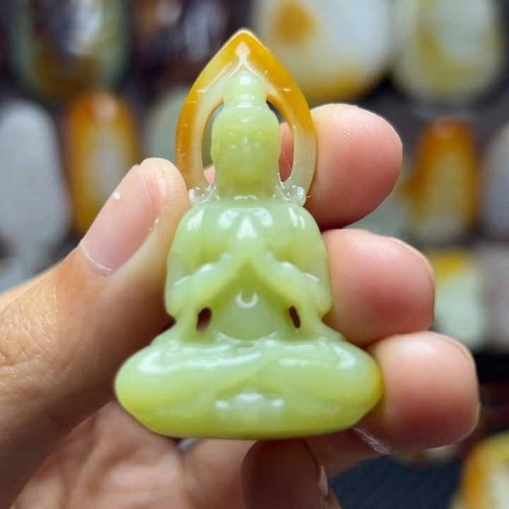 和田玉未镶嵌颈饰