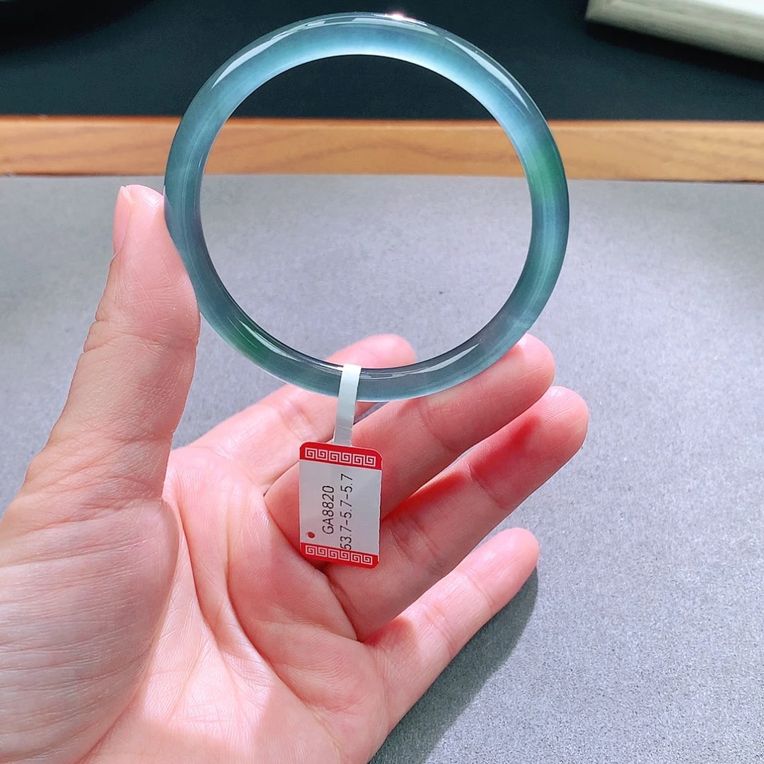 翡翠未镶嵌手镯天然翡翠手镯a货