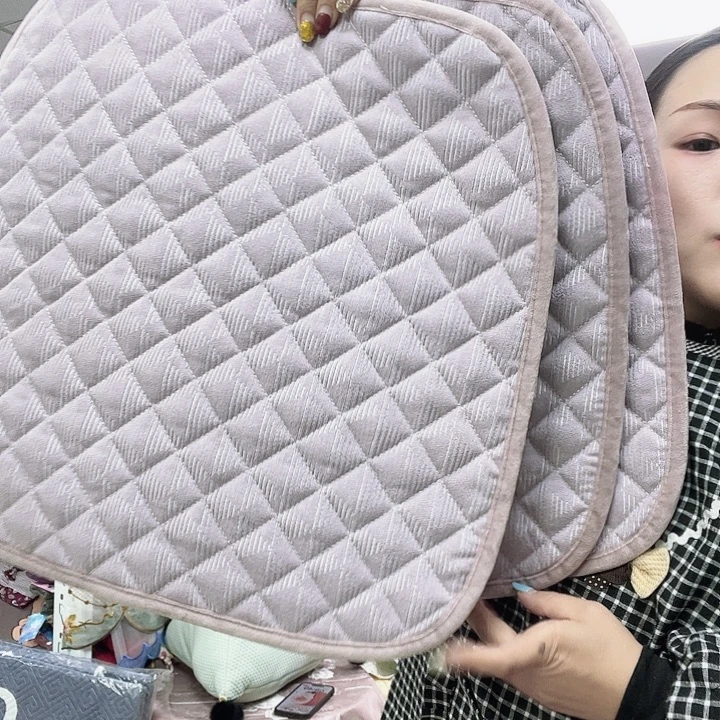 毛绒啦咯啦咯啦咯啦咯啦