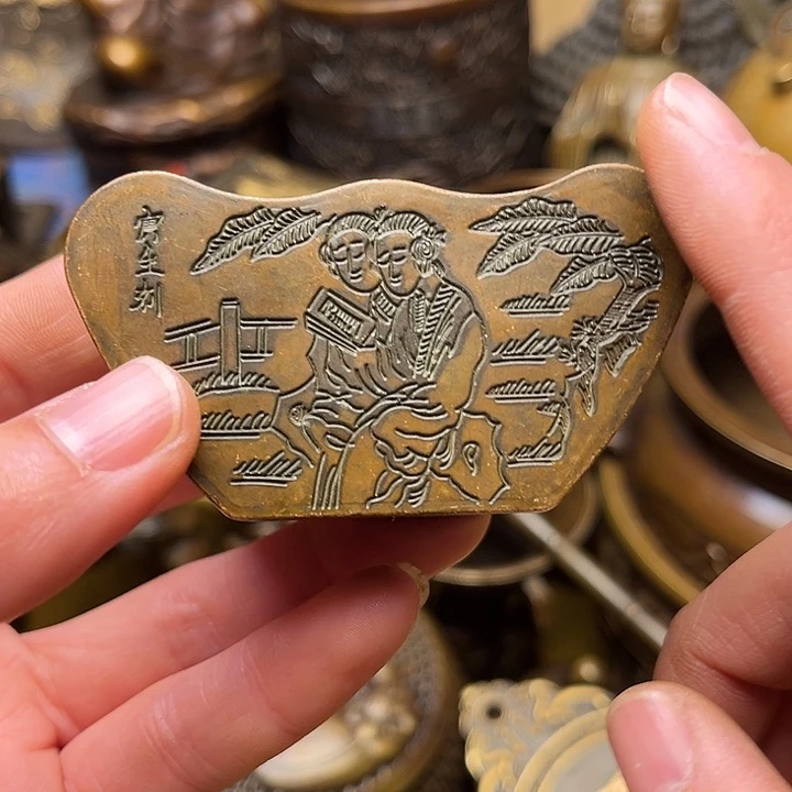 精美铜器批发档口