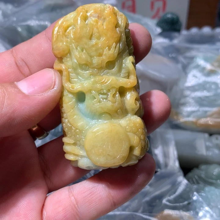 翡翠未镶嵌颈饰保真天然a货翡翠