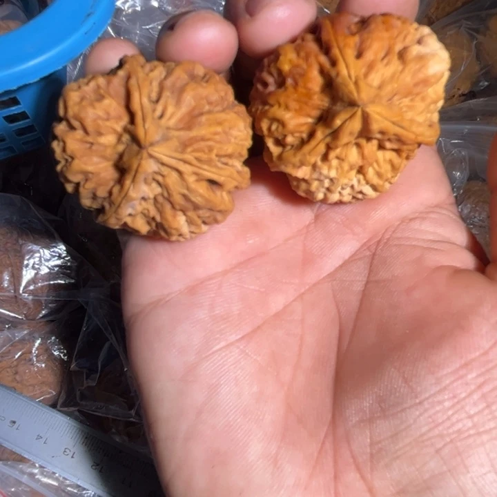 文玩核桃吊坠滇西15