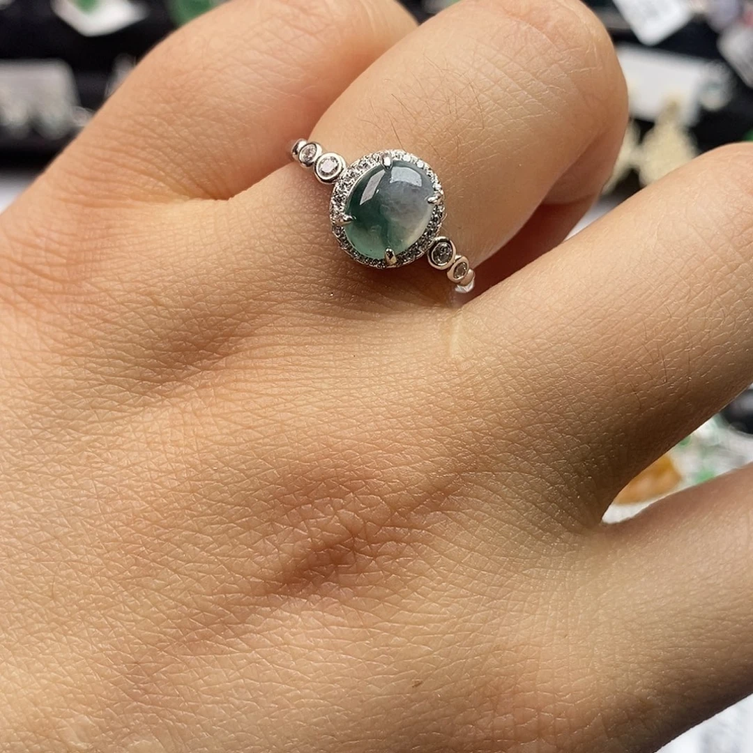 翡翠未镶嵌戒指翡翠