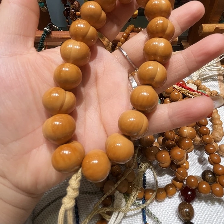 猴头核桃手串精工制作大尺寸屁桃