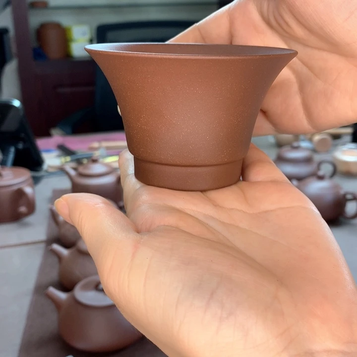 别****茶壶紫砂定金，底槽清，全手君德，150cc