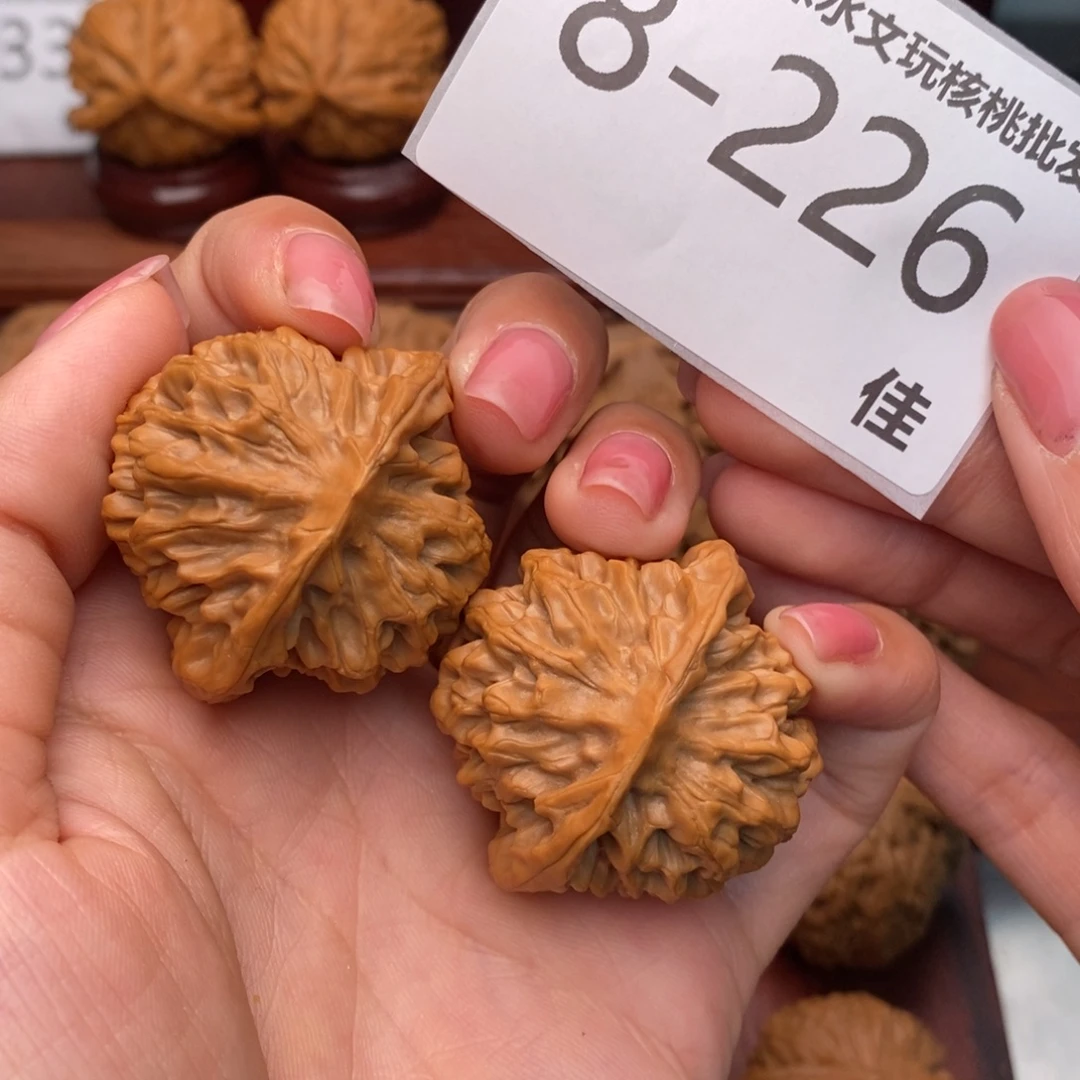 文玩核桃把件38秦闷