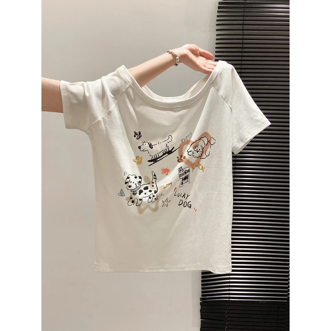 慵懒松弛涂鸦印花减龄宽松上衣女夏季露肩一字领小众显瘦短袖T恤