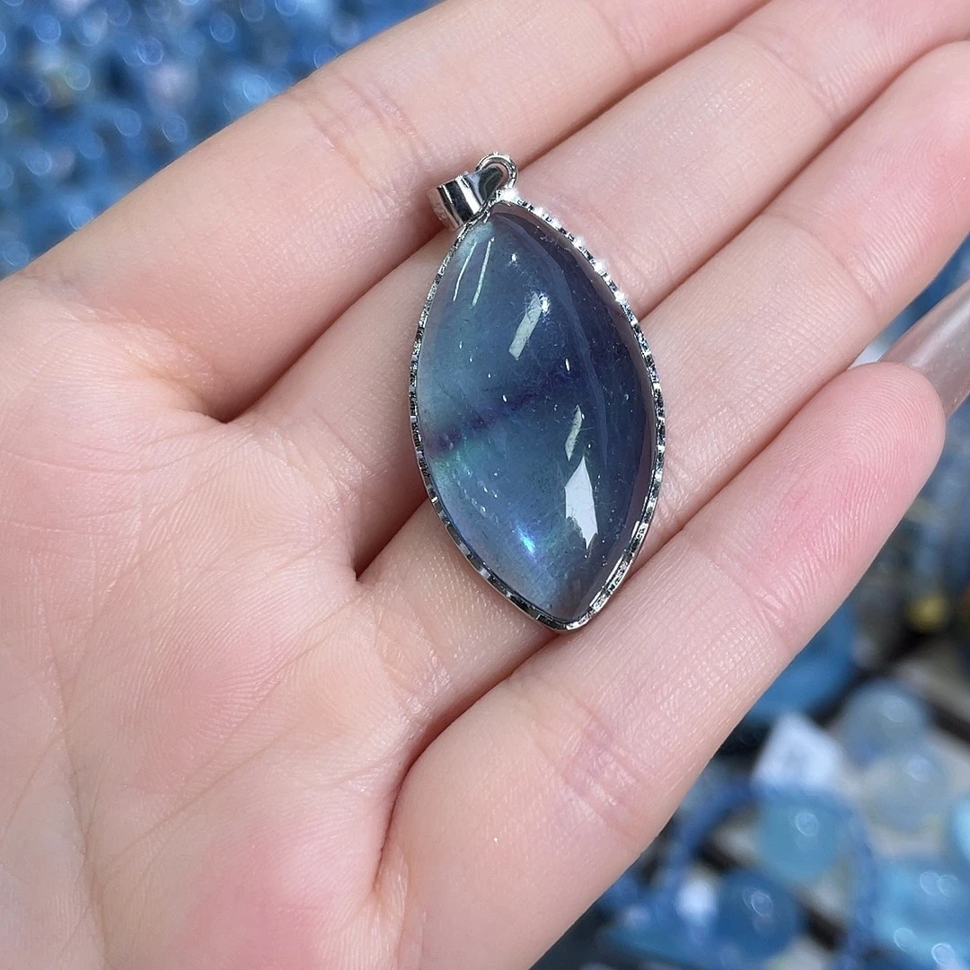 非金属海蓝水滴吊坠