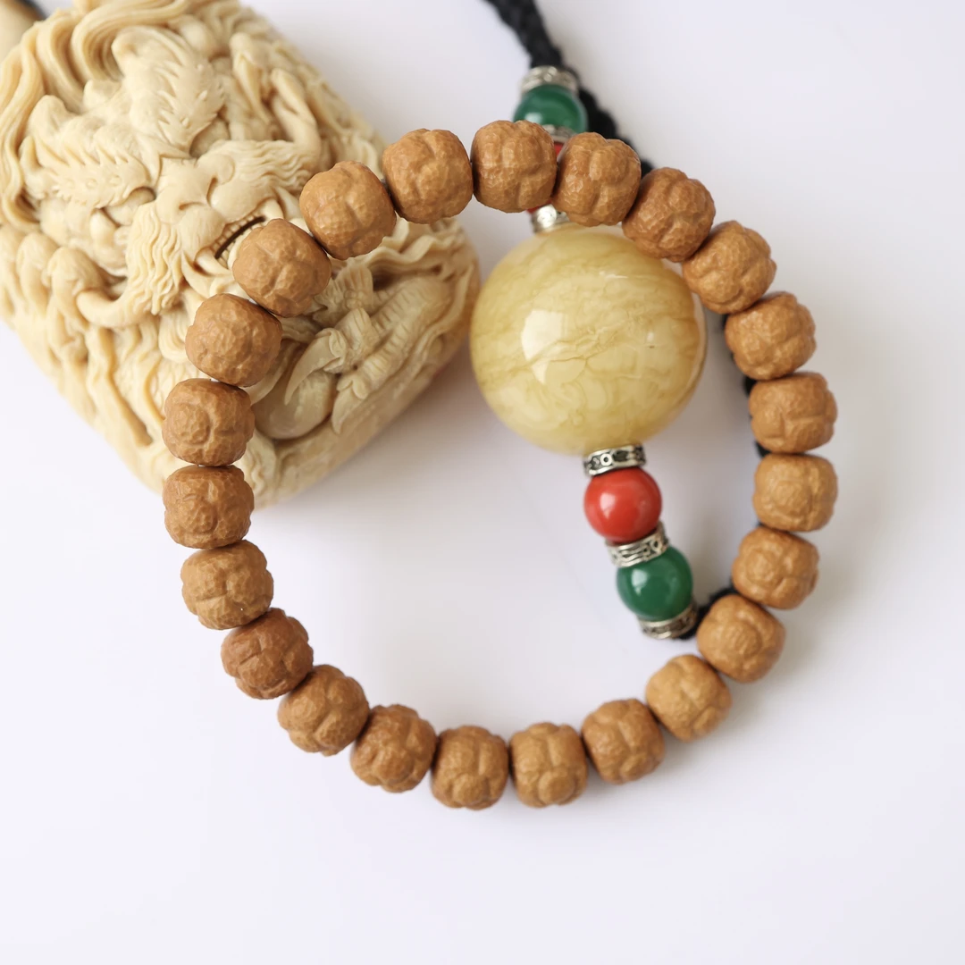 方天饕餮 · 纯手工圣凡出品全品无暇猴头核桃手串