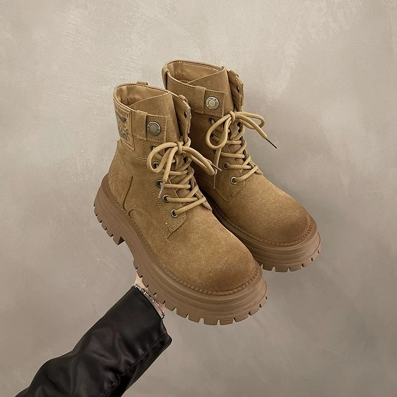 秋冬款马丁靴工装休闲骑士靴女鞋潮鞋881