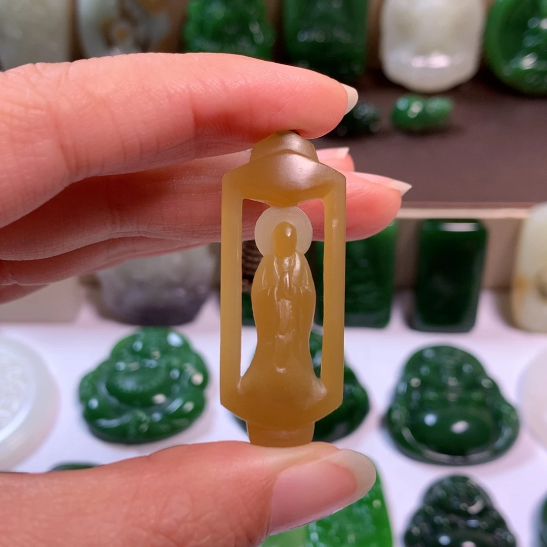 和田玉未镶嵌挂件