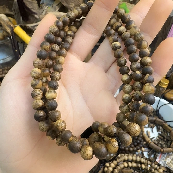 夏***檬沉香碎屑沉香海南沉香虎斑棋0.6大12克➕沉香碎屑多样性