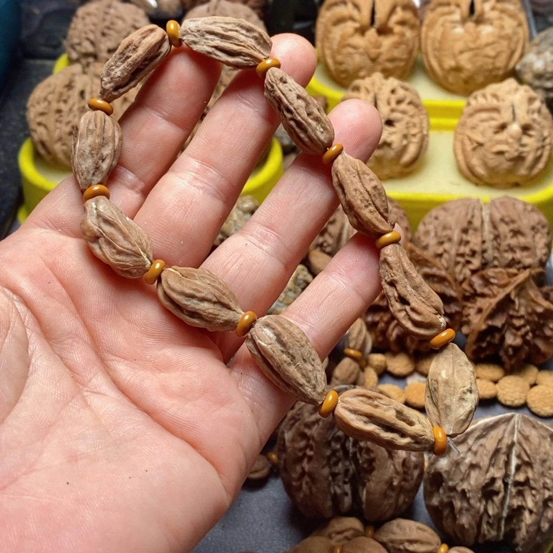 文玩核桃吊坠瑕疵71