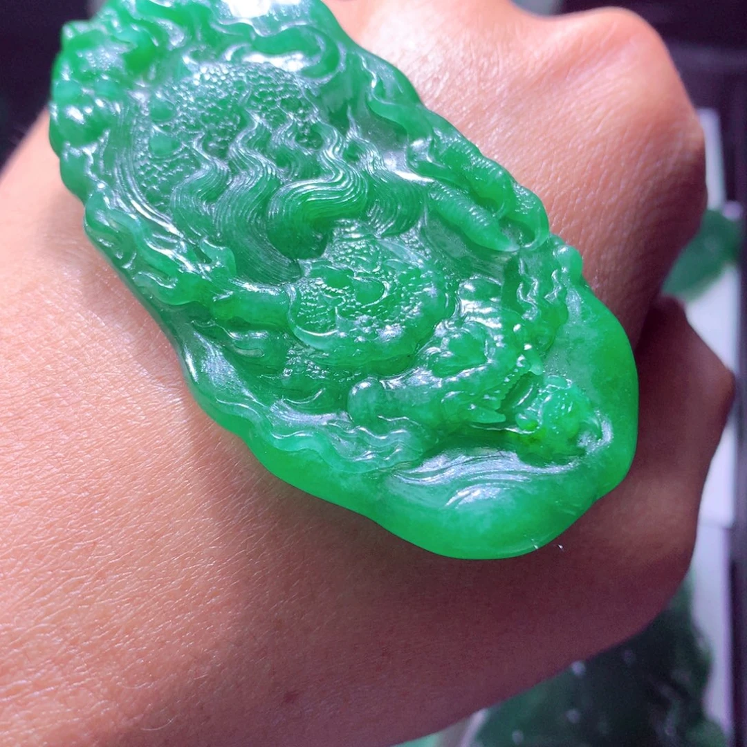 瀚***爷定制翡翠未镶嵌天然翡翠A货毛货挂件