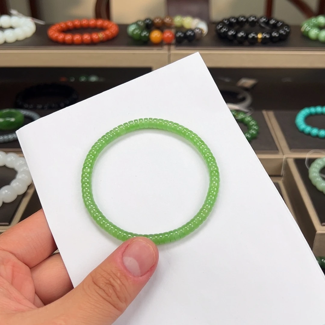 和田玉未镶嵌手链卡5mm苹果绿