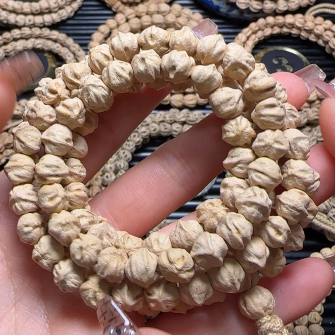 【闪购商品】柏香籽/百香籽吊坠收****吃