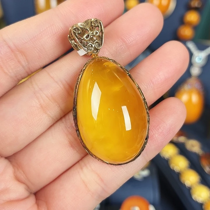 琥珀银S925镶嵌颈饰