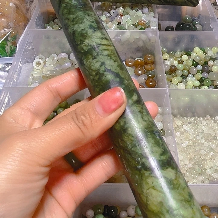 和田玉（糖玉）未镶嵌珠宝半成品用****9