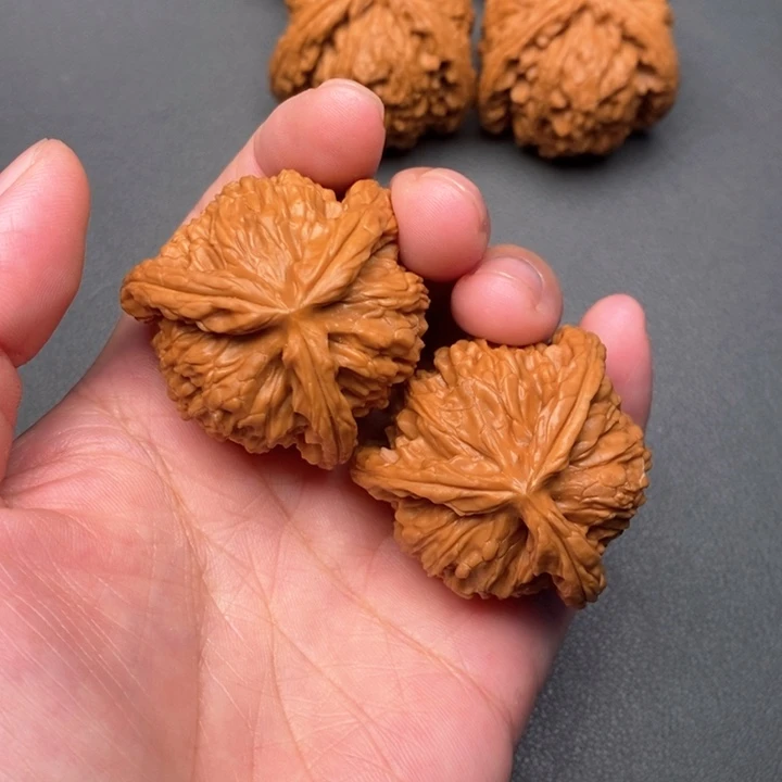 吊坠文玩核桃管核桃