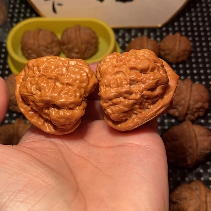 把件文玩核桃大八腿鱼籽箭毒蛙42尺