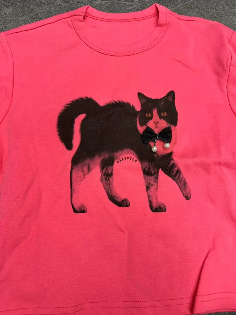 C21-2玫红色“领结铃铛猫”短袖