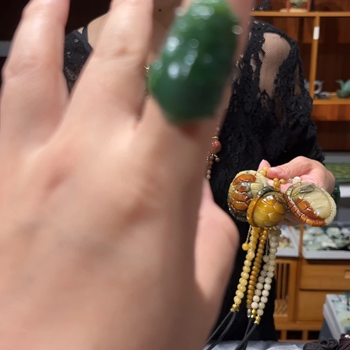 未镶嵌岫玉毛衣链