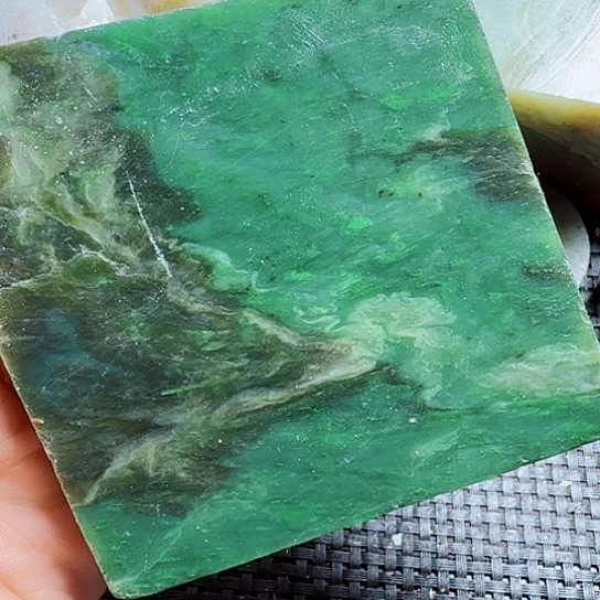 和田玉（糖玉）未镶嵌珠宝半成品