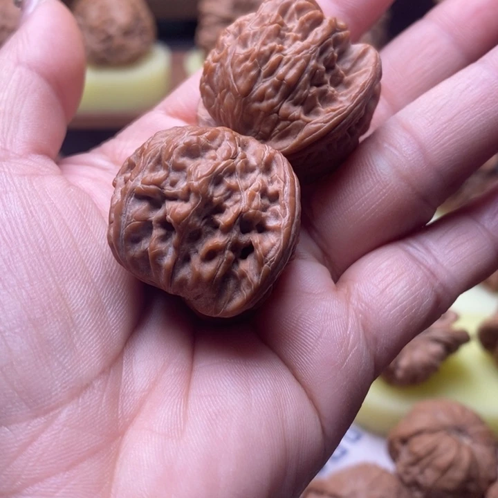 大叶紫檀（黑酸枝木类）磨盘34尺