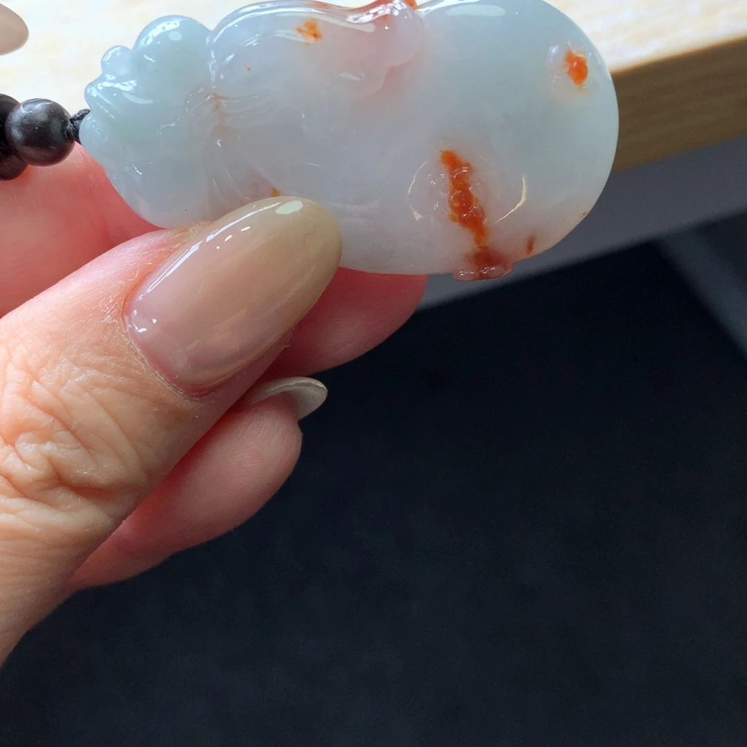 X***机翡翠未镶嵌颈饰吊坠