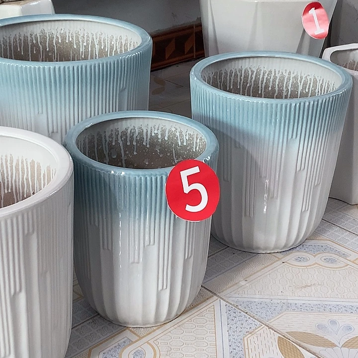 蓝色渐变音符大中小一套默认瑕疵