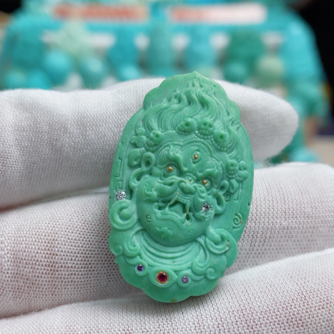 绿松石未镶嵌珠宝奇石