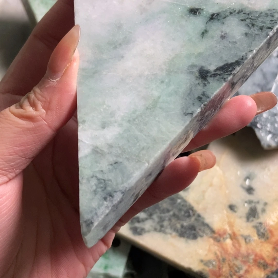 翡翠未镶嵌挂件天然翡翠