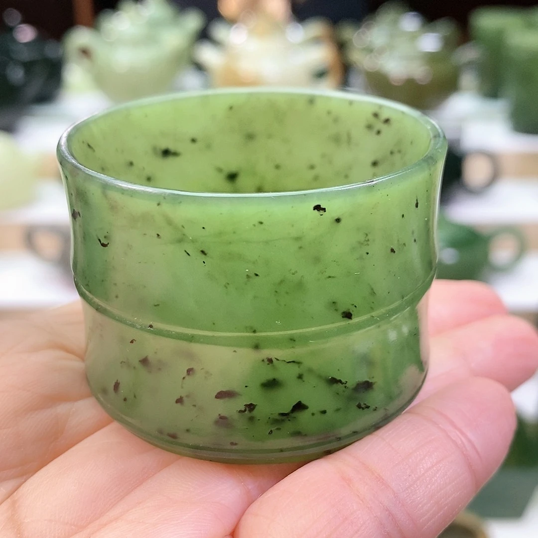 和田玉未镶嵌挂件茶杯55m l