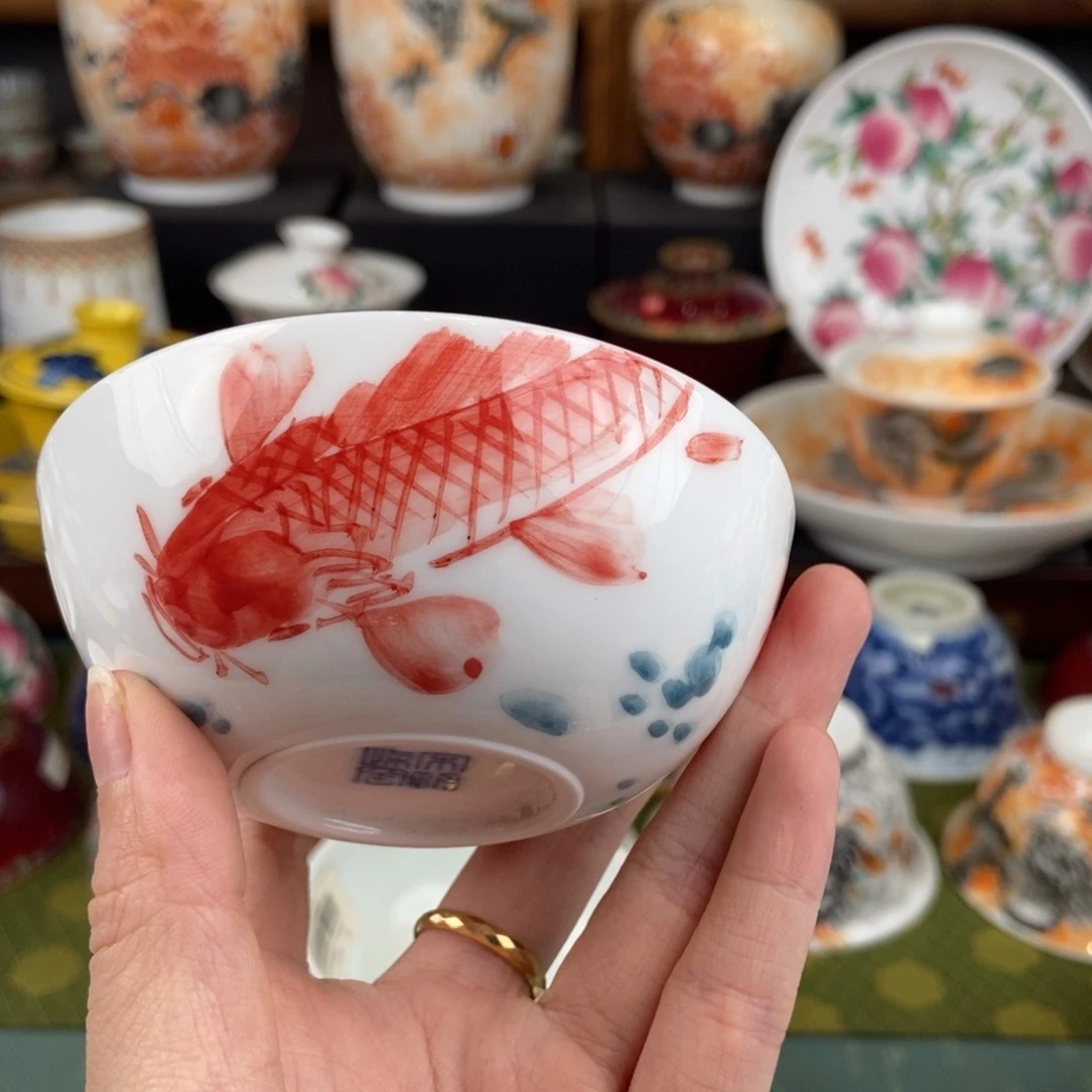 陶瓷的设计师是一个