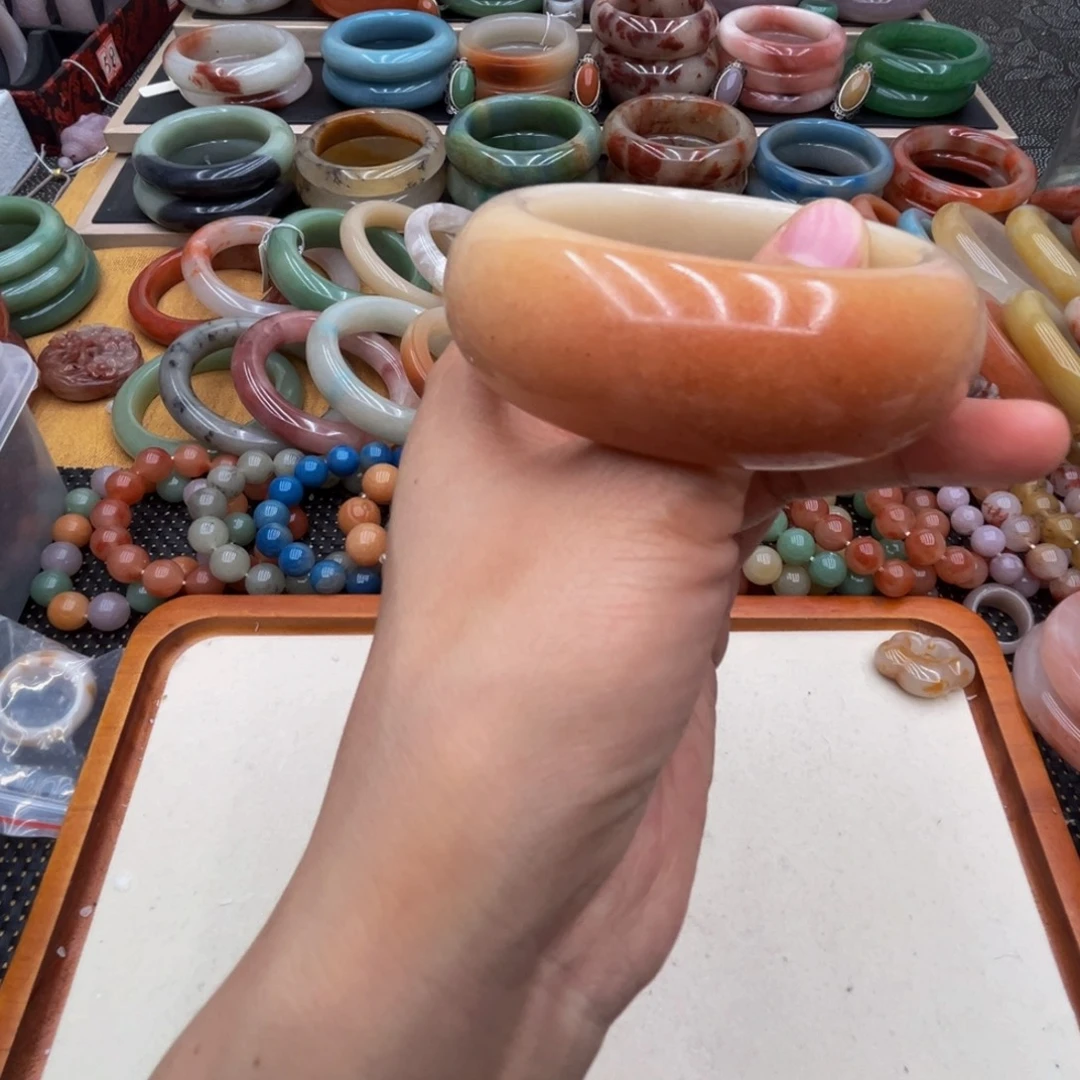 石英质玉未镶嵌圈口53