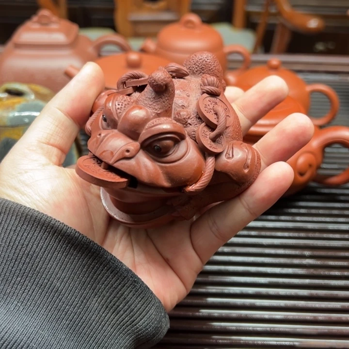 紫砂茶壶朱泥将军蟾