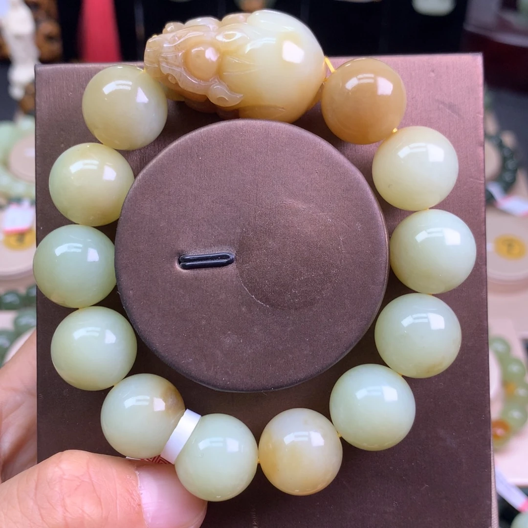 和田玉未镶嵌手链